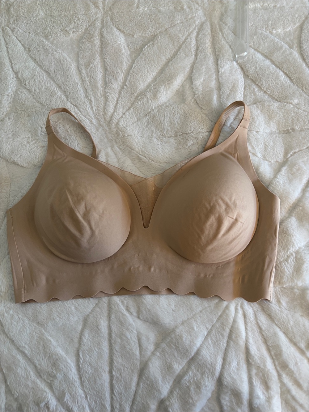 Rhonda Shear Scalloped Jelly Gel Bra
